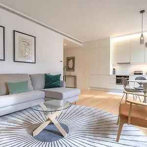 Ando Living - Douradores House Lisbon